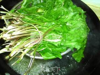 Dandelion Egg Pastry Pancake recipe