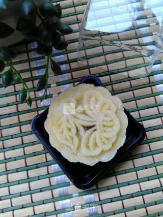 Sweet Potato Snowy Mooncakes recipe