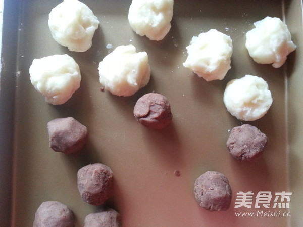 Red Bean Paste Snowy Mooncake recipe