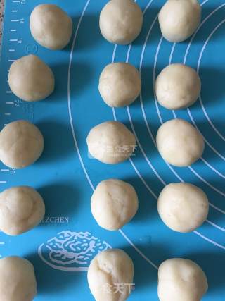 Cloud Leg Mooncakes recipe