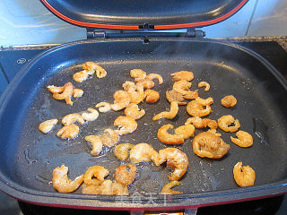 Fried Rice Noodles with Shrimp recipe