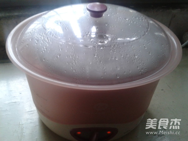 Red Dates, Longan and Tremella Soup recipe