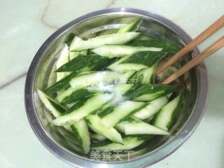 Green Cucumber Salad recipe