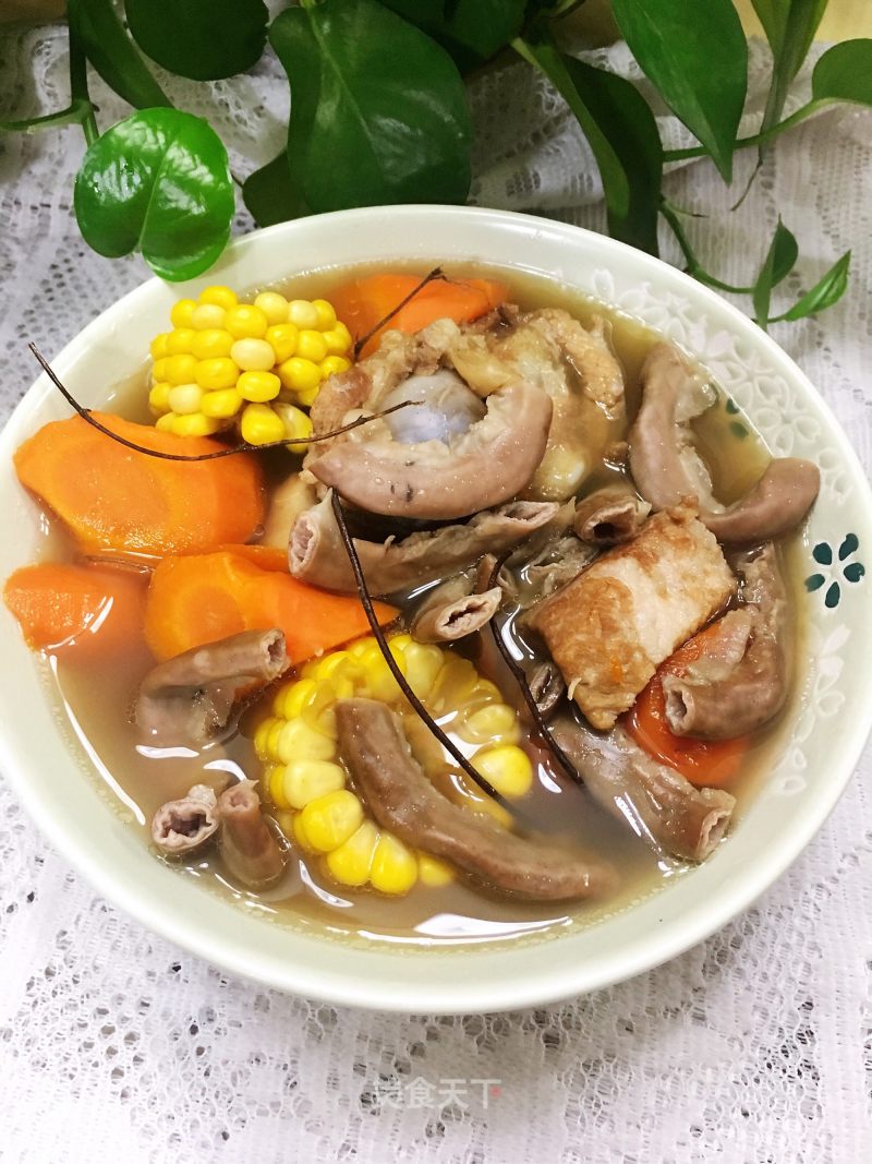 Nourishing and Protecting Liver (chicken Bone Grass Old Fire Soup)