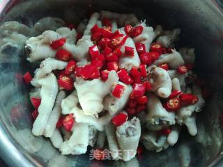 Early Autumn Health-lemon Chicken Feet recipe