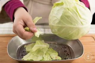 Griddle with Hand-pulled Cabbage and A Kitchen Cast Iron Pot Version recipe