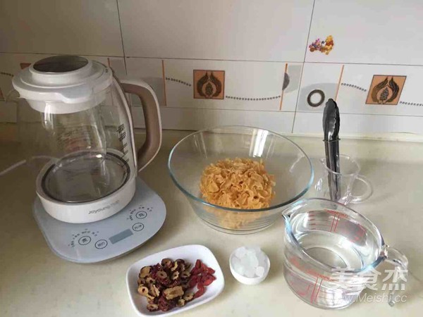 Two Pots of "snow Fungus Stewed Red Dates" ➕ "dish of Bean Curd Tea" recipe