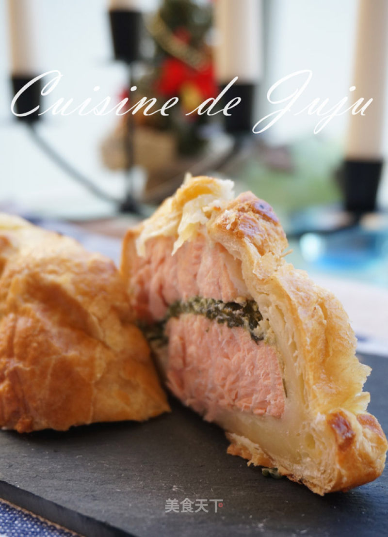 Salmon En Croute recipe