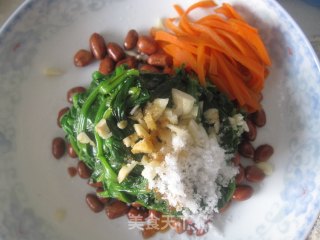 Old Vinegar Spinach and Peanuts recipe