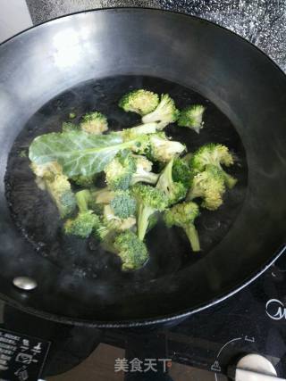 Broccoli and Pleurotus Eryngii Assortment recipe