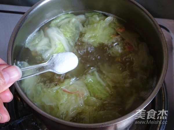 Bawang Supermarket | Scallop and Cabbage Soup recipe