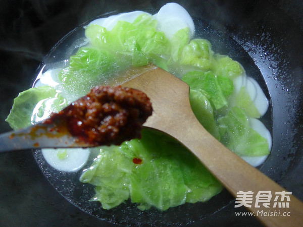 Rice Cake Soup with Beef Sauce and Cabbage Fenpi recipe