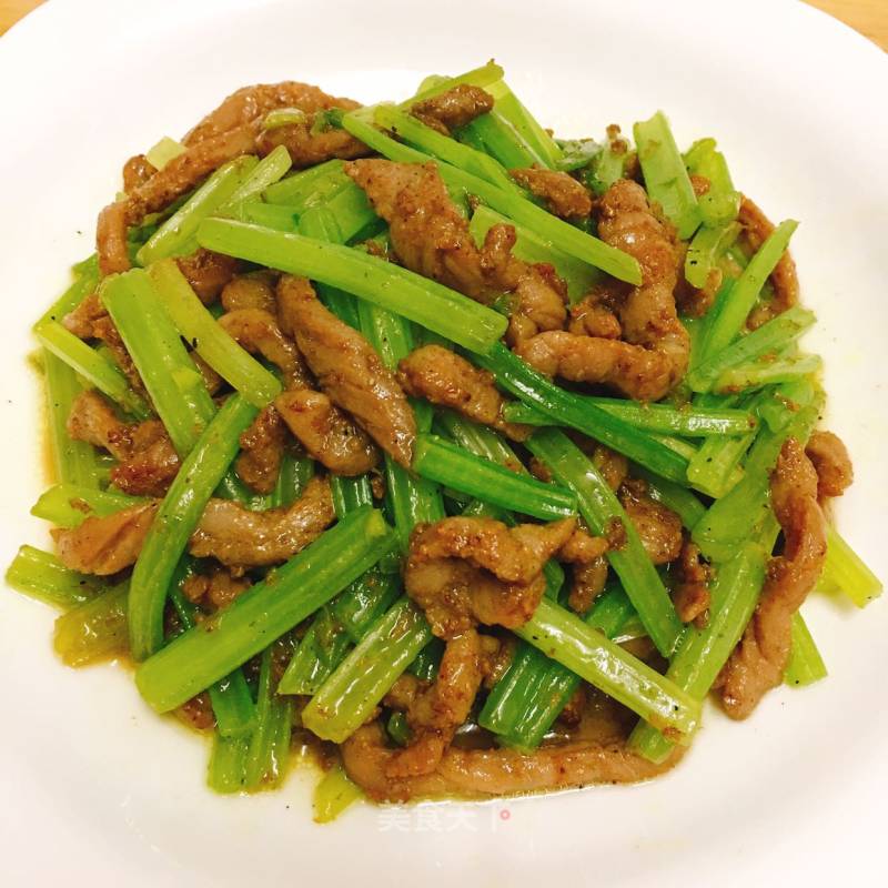 Celery Stir-fried Beef recipe