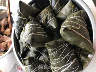 Pork Ribs and Egg Yolk Dumplings recipe