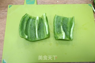 Stir-fried Green Pepper and Potato Shreds recipe