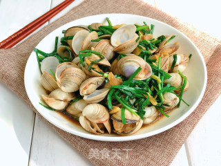 Stir-fried White Clams with Leek recipe