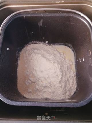 Creative Mesh Bread recipe