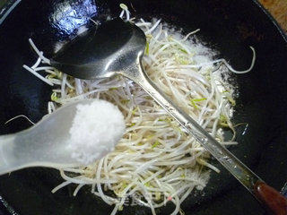 Stir-fried Mung Bean Sprouts recipe