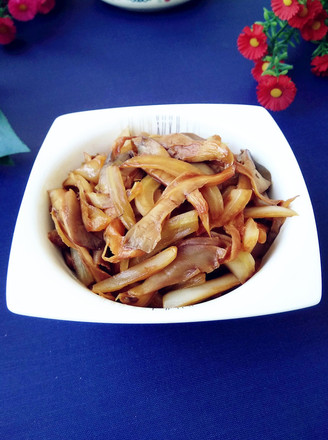 Braised Oyster Mushrooms with Chinese Cabbage