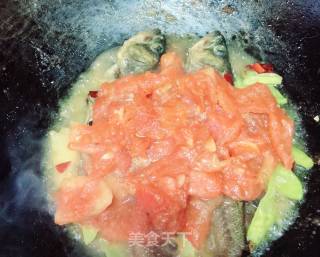 Sour and Spicy Sea Bass Soup recipe