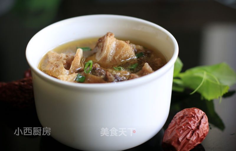 Astragalus Oxtail Soup