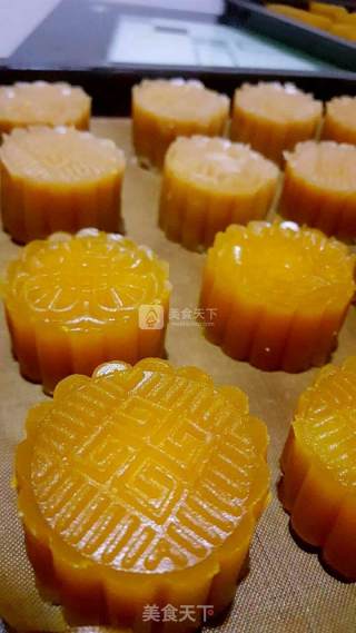 Momoyama Skin Mooncakes recipe