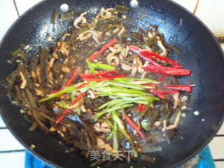 Shredded Pork Kelp with Oyster Sauce recipe