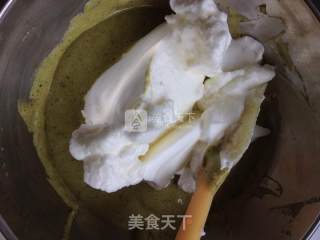 Candied Matcha Chiffon Cake recipe