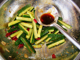 Xinlan Hand-made Private Kitchen [double Pepper Crispy Cucumber Strips]-change Your Life to Another Way of Living recipe