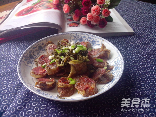 Steamed Sausage with Dry Vegetables recipe