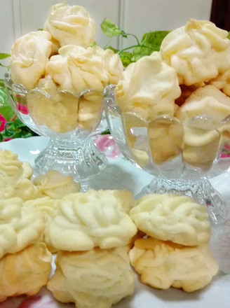 Coconut Fragrant Flower Cookies (vegetable Oil Version) recipe