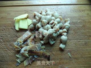 Cuttlefish Steamed Small Intestine recipe