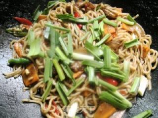 Twice-cooked Pork Fried Ramen recipe