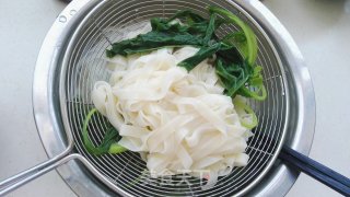 Super Fast Hand-cooled Noodles recipe