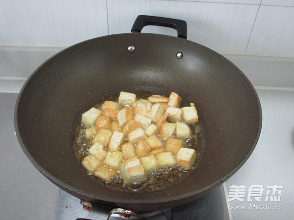 Tofu with Mushroom Minced Meat recipe