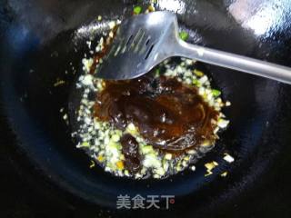 Stir-fried Chicken with Sauce recipe