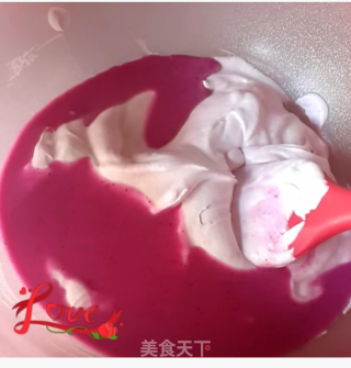 Red Dragon Fruit Yogurt Fondant Mousse recipe