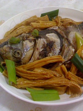 Braised Fish Head with Yuba recipe
