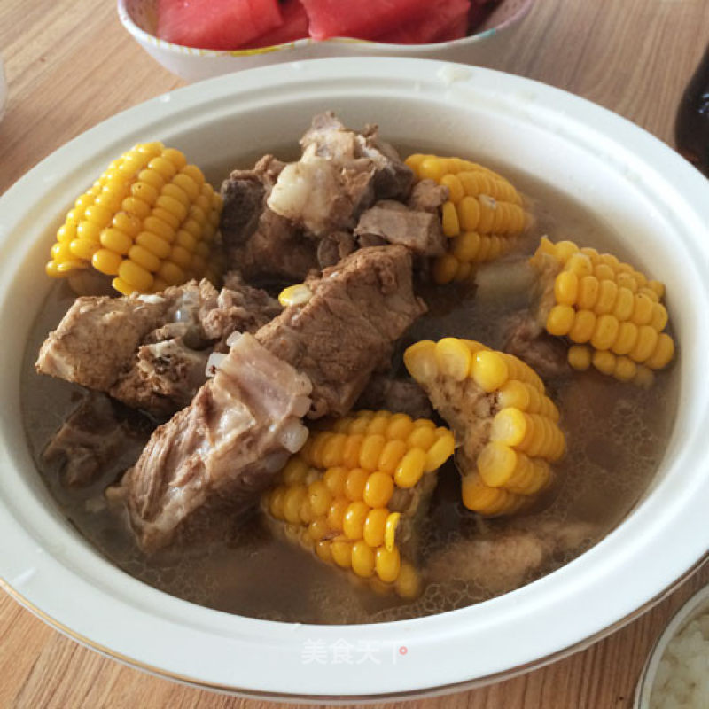 Stewed Pork Ribs with Corn and Carrot recipe