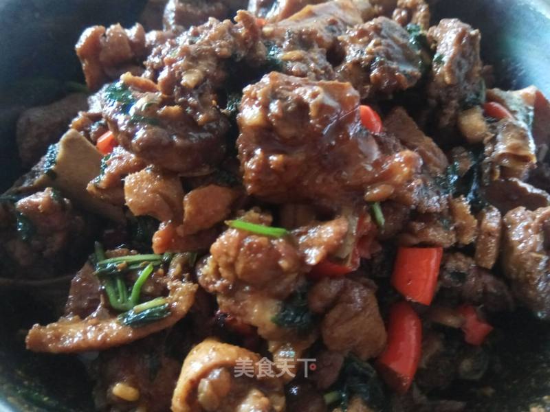 Braised Duck with Basil recipe