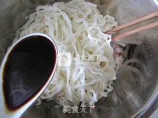 Sesame Sauce Noodles recipe