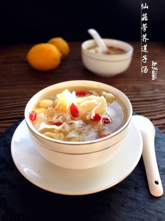 Xian Mushroom, Water Chestnut and Lotus Seed Soup