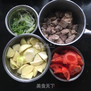 Stewed Potatoes with Tomato Sirloin recipe