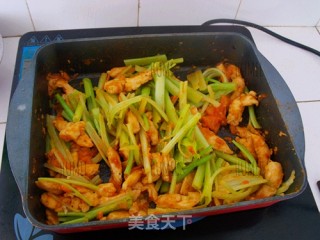 Celery Stir-fried Chicken recipe