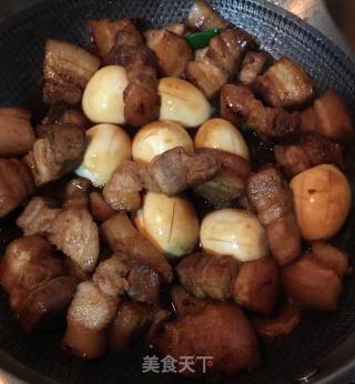 Braised Pork with Sea Cucumber and Egg recipe