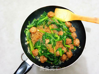 Braised Meatballs with Chinese Cabbage Vermicelli recipe