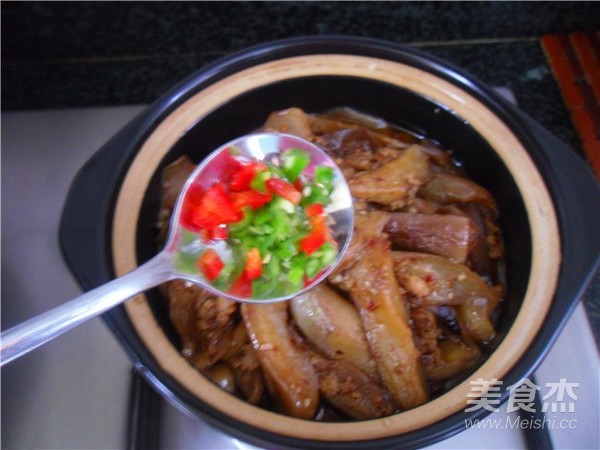 Fish-flavored Eggplant Pot recipe