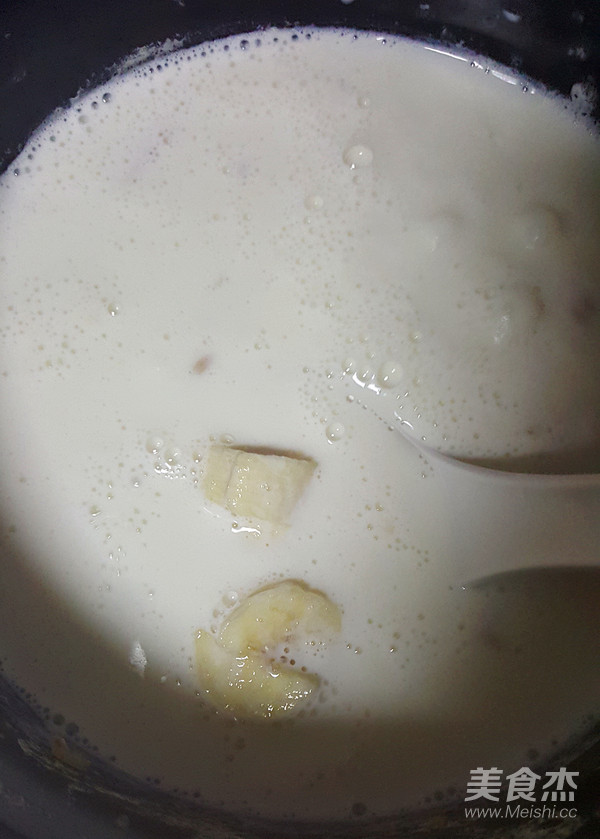 Banana Milk Oatmeal recipe