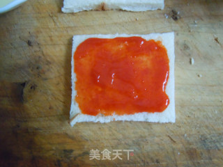 Breakfast Can be Delicious and Quick---ketchup Cheese Toast recipe