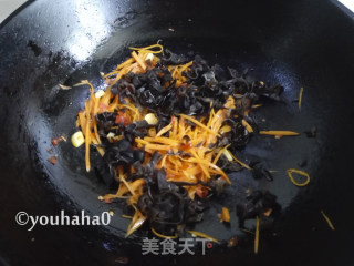 Yuxiang Chicken Shreds recipe